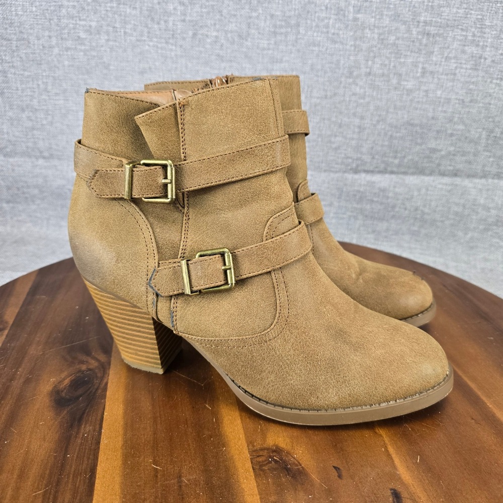 JustFab Hensely Tan Faux Suede Double Buckle Ankle Boots Womens 10 Block‎ Heel
